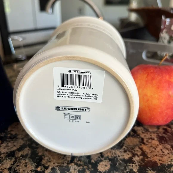 Brand New - Le Creuset Utensil Holder (6 color options) - Picture 3 of 13